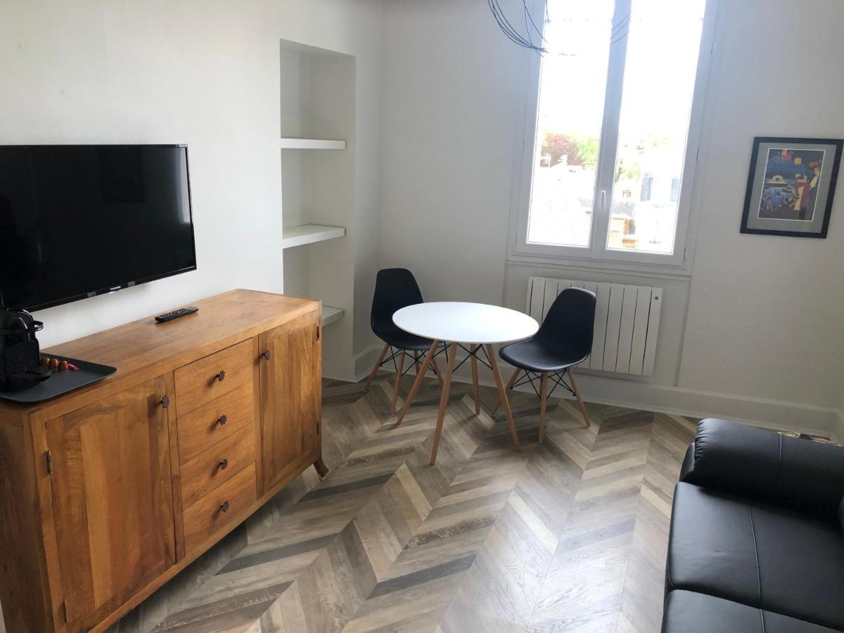 Superbe appartement indépendant en centre ville Vichy Extérieur photo